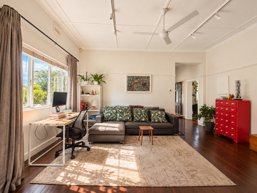 3 Bedroom Property for Sale in Vredehoek Western Cape